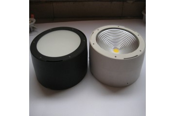 IP65防水LED明装筒灯8寸70W