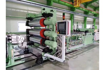 XPE发泡生产线 金纬机械 高产量XPE交联发泡卷材生产线